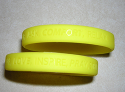 Troop Support Yellow Silicone Wrist Bands Pray